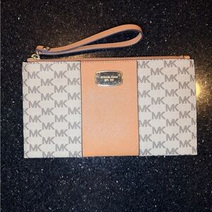 Michael Kors Tan and Cream Wristlet